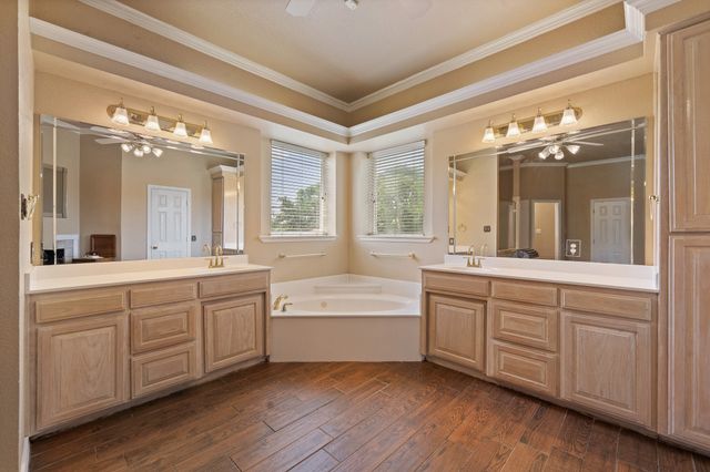 1701 W Lake Shore Drive, Alvarado, TX 76009