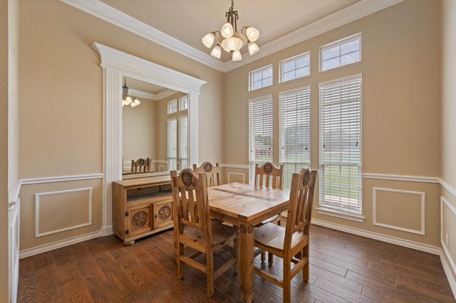 1701 W Lake Shore Drive, Alvarado, TX 76009