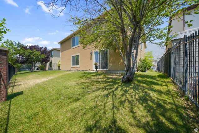 3993 W KAPALUA, Cedar Hills, UT 84062