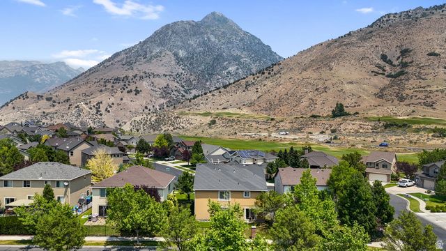 3993 W KAPALUA, Cedar Hills, UT 84062