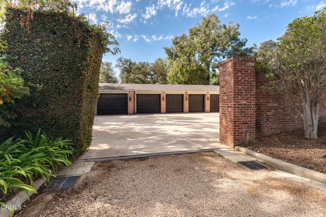 1220 Hillcrest Avenue, Pasadena, CA 91106