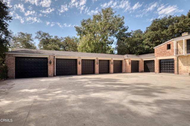 1220 Hillcrest Avenue, Pasadena, CA 91106