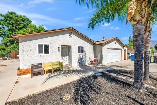 784 S Miramar, San Jacinto, CA 92583