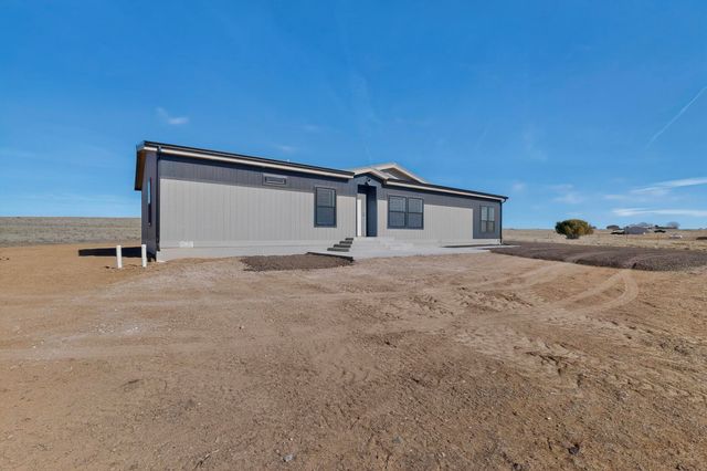 97 Cattle Loop, Moriarty, NM 87035