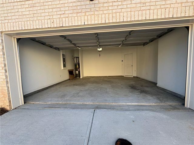 516 Provence Gate Lane, Lawrenceville, GA 30044