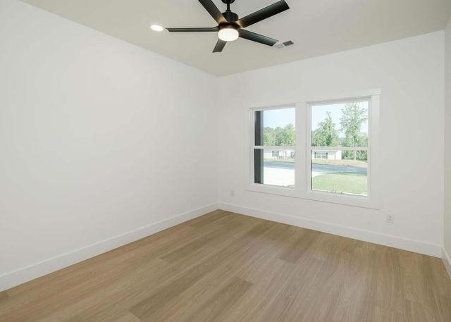 313 Tracy Court, Wellford, SC 29385