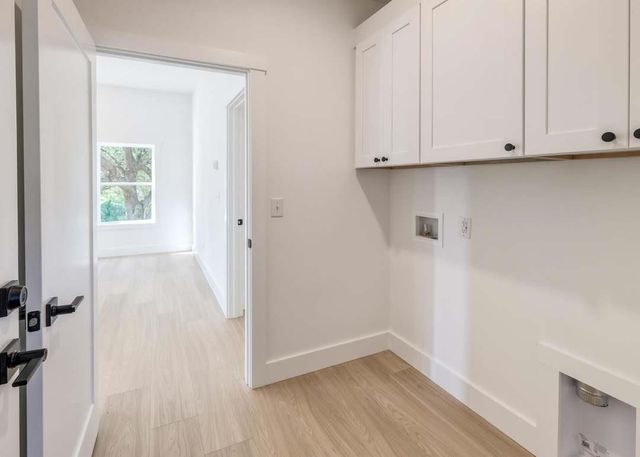 313 Tracy Court, Wellford, SC 29385