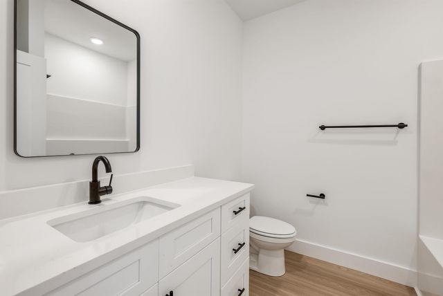 313 Tracy Court, Wellford, SC 29385