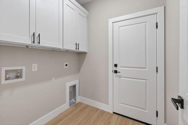 313 Tracy Court, Wellford, SC 29385