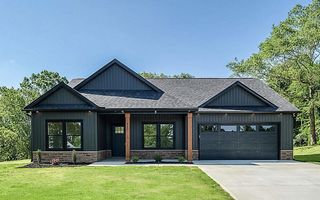 313 Tracy Court, Wellford, SC 29385