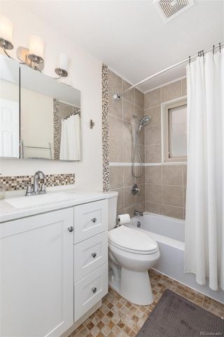 7084 Newland Street, Arvada, CO 80003