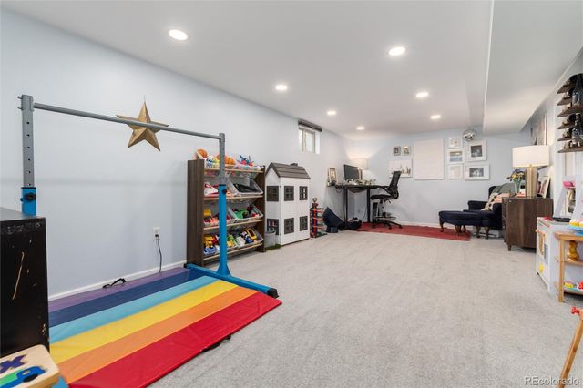 7084 Newland Street, Arvada, CO 80003