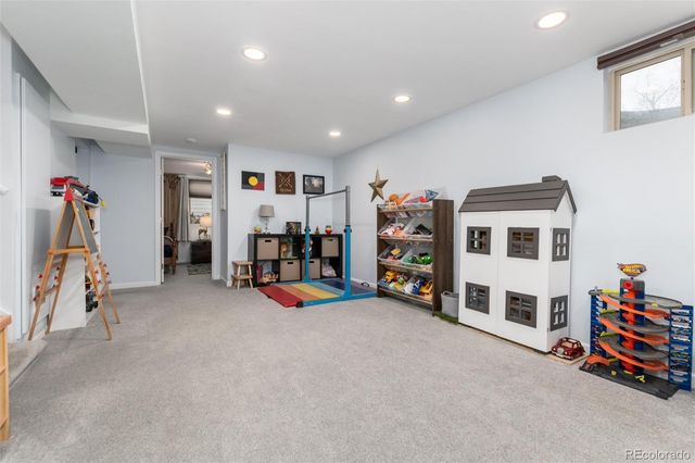 7084 Newland Street, Arvada, CO 80003