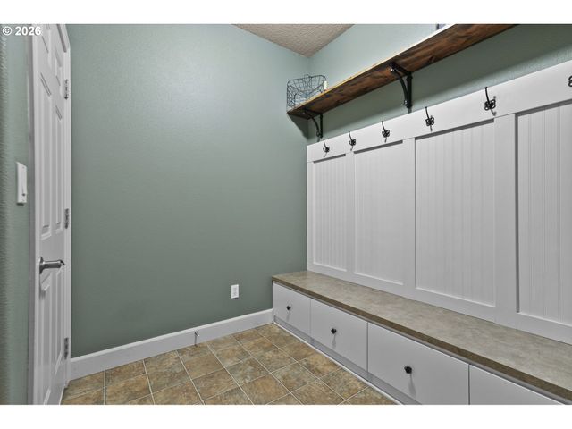 18245 Sw ORCHARD HILL Ln, Sherwood, OR 97140
