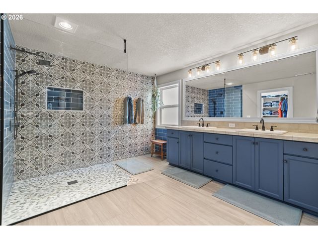 18245 Sw ORCHARD HILL Ln, Sherwood, OR 97140
