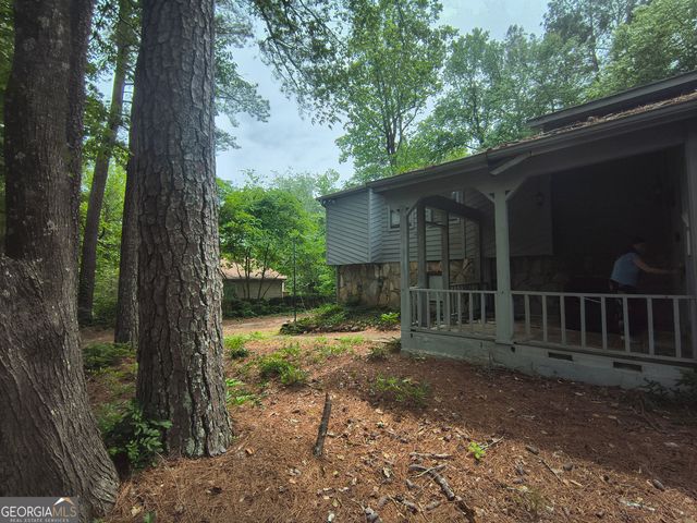 6717 Live Oak Lane, Douglasville, GA 30135