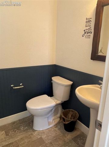 8465 Longleaf Lane, Colorado Springs, CO 80927