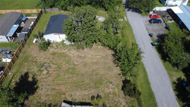 3RD AVENUE, Orlando, FL 32820