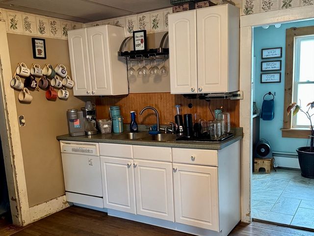 168 Main St, Charlemont, MA 01339