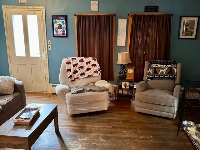 168 Main St, Charlemont, MA 01339