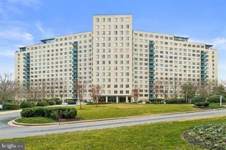 10401 GROSVENOR PL #614, Rockville, MD 20852