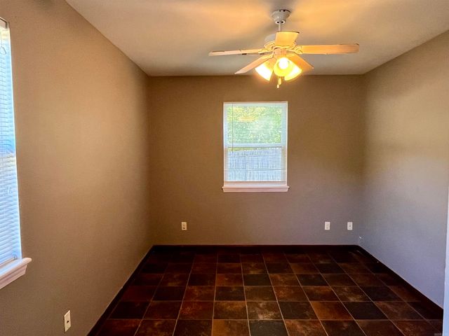 125 Lily Ruth Ct, Hot Springs, AR 71901