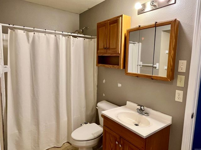 125 Lily Ruth Ct, Hot Springs, AR 71901