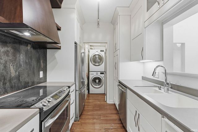 113 W Wayne St Apt 202, Fort Wayne, IN 46802