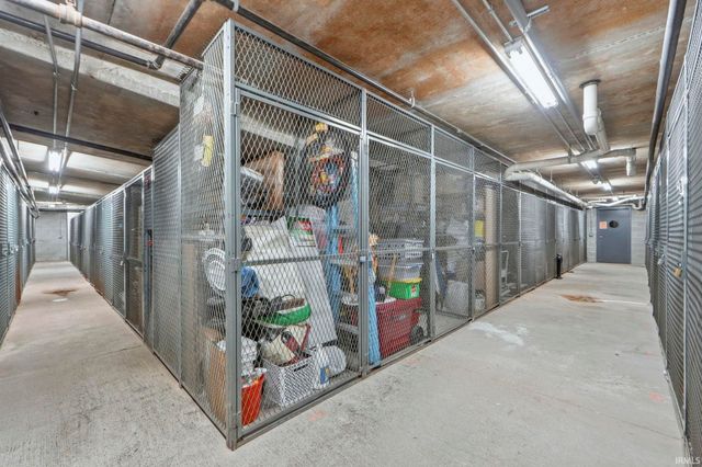 113 W Wayne St Apt 202, Fort Wayne, IN 46802