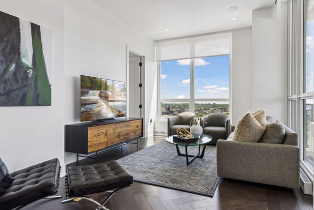 1111 W River Parkway 23D, Minneapolis, MN 55415