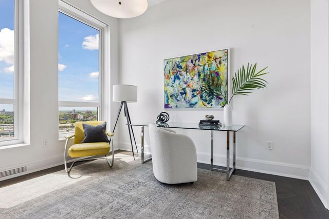 1111 W River Parkway 23D, Minneapolis, MN 55415