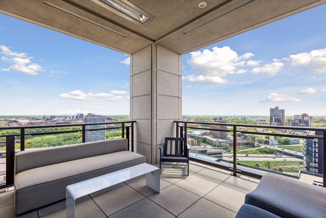 1111 W River Parkway 23D, Minneapolis, MN 55415