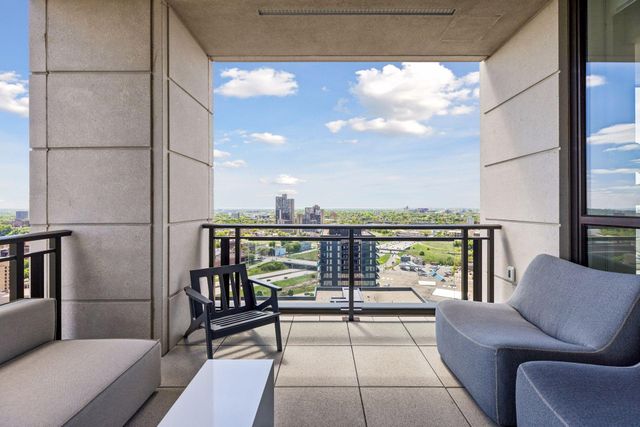 1111 W River Parkway 23D, Minneapolis, MN 55415