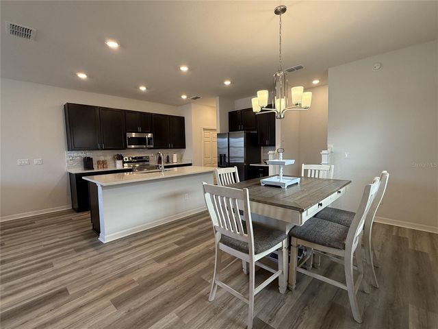 390 WINDY WILLOW WAY, St Cloud, FL 34771