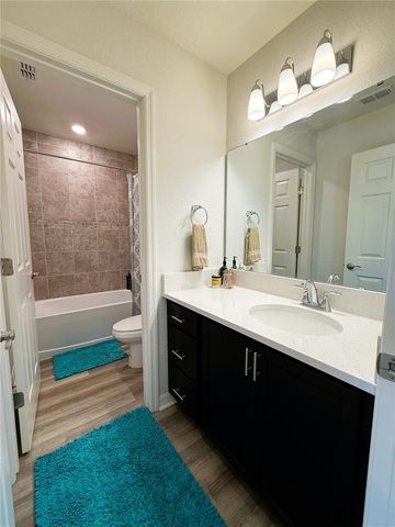 390 WINDY WILLOW WAY, St Cloud, FL 34771