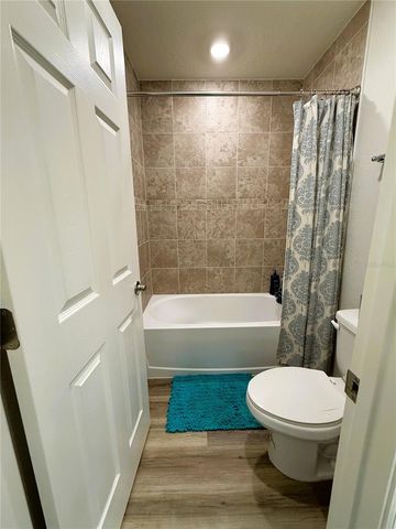 390 WINDY WILLOW WAY, St Cloud, FL 34771