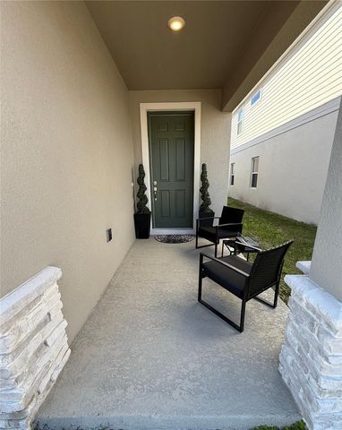 390 WINDY WILLOW WAY, St Cloud, FL 34771