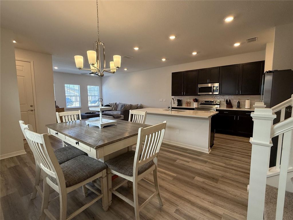 Image 13 of property listing at 390 WINDY WILLOW WAY, St Cloud, FL 34771