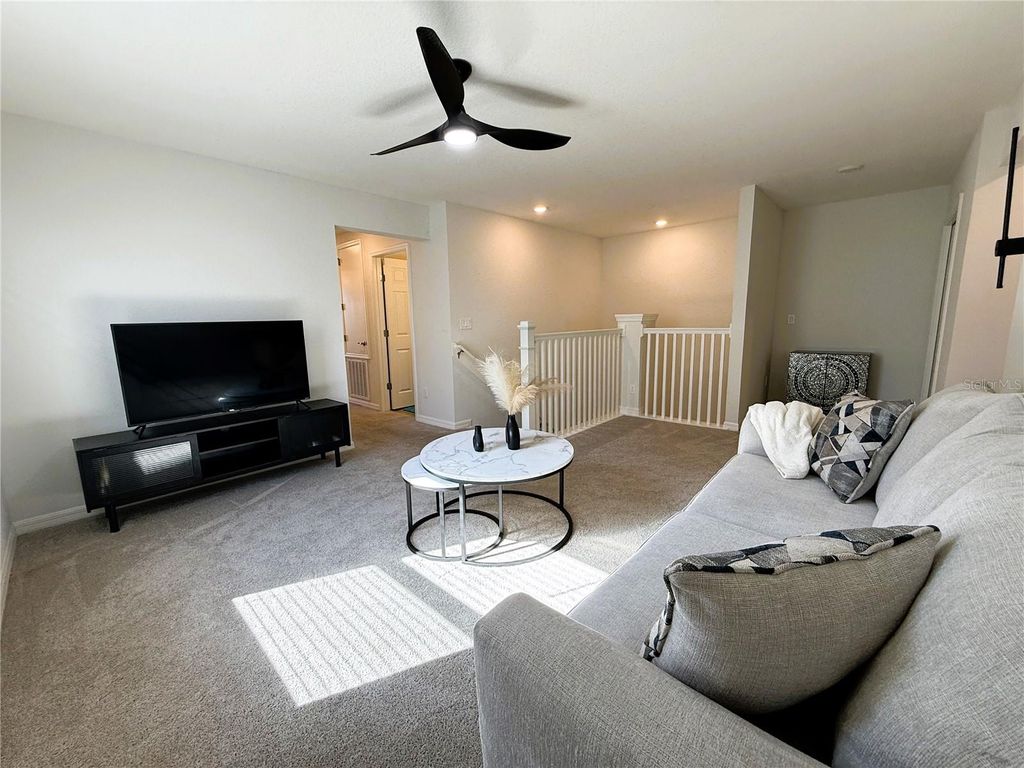 Image 23 of property listing at 390 WINDY WILLOW WAY, St Cloud, FL 34771