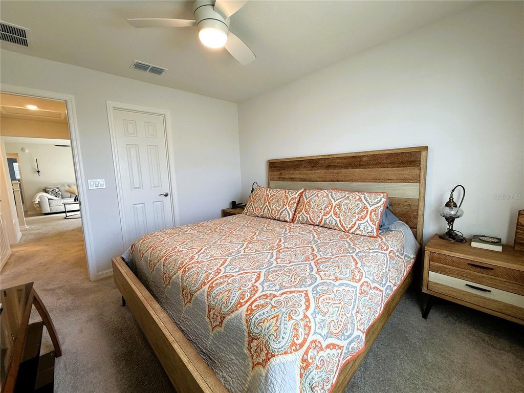 Image 28 of property listing at 390 WINDY WILLOW WAY, St Cloud, FL 34771