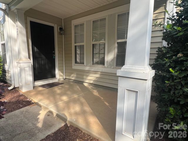 18429 Streamline Court, Cornelius, NC 28031