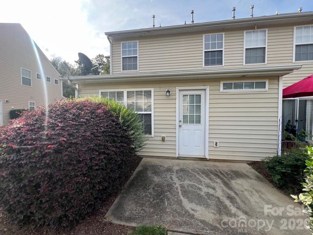 18429 Streamline Court, Cornelius, NC 28031