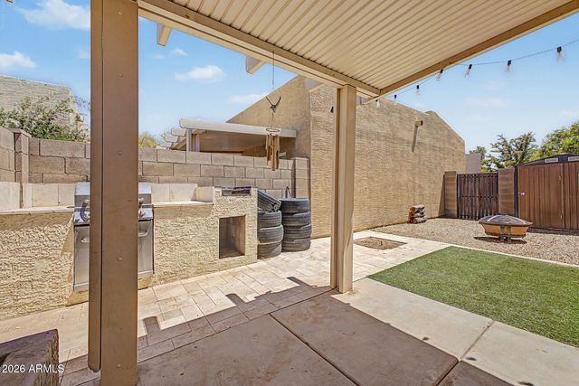 2300 E MAGMA Road 167, San Tan Valley, AZ 85143
