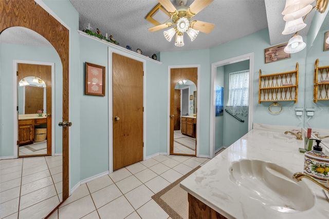 6712 N Park Drive, North Richland Hills, TX 76182