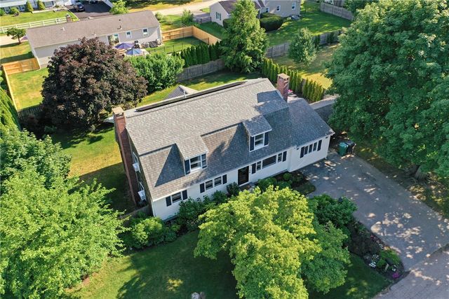 46 Netop Drive, Warwick, RI 02818