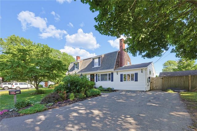 46 Netop Drive, Warwick, RI 02818