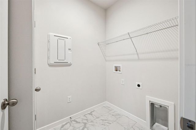 536 E BERESFORD AVENUE, Deland, FL 32724