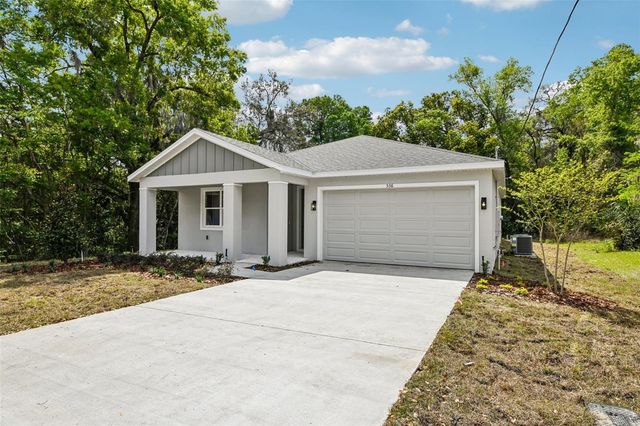 536 E BERESFORD AVENUE, Deland, FL 32724