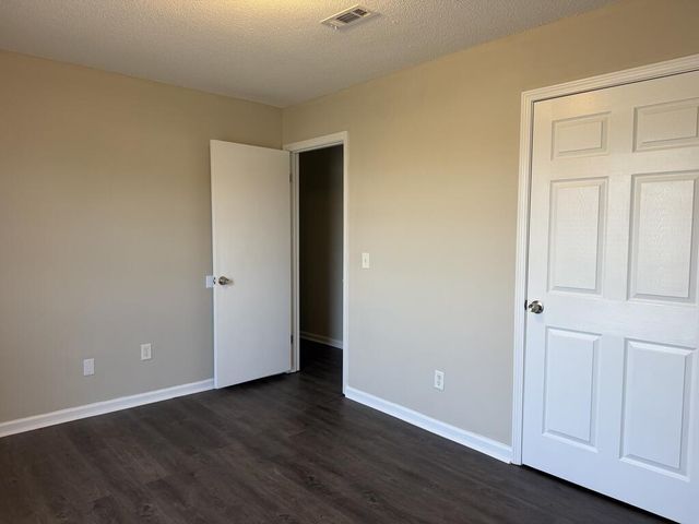 2103 Flynn Rd., Dothan, AL 36303