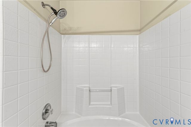 14207 Lookout Point Rd, Midlothian, VA 23112